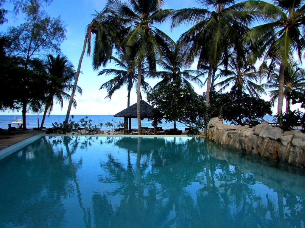 White Elephant Sea & Art Lodge