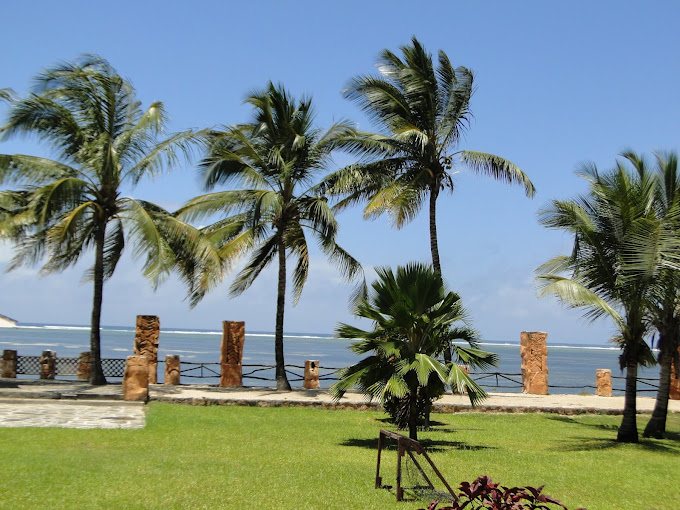 Royal Reserve Safari And Beach Club