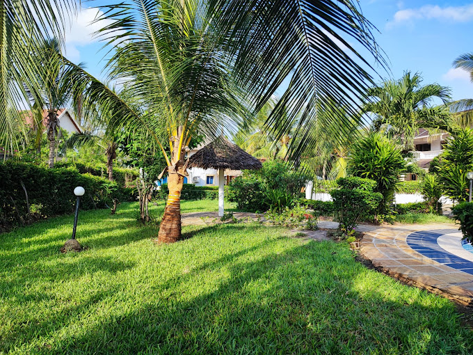 Southern Cottages resort Diani