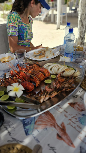 Alex Beach Bar & Restaurant