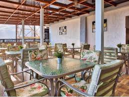 Nokras SilverOak, Embu