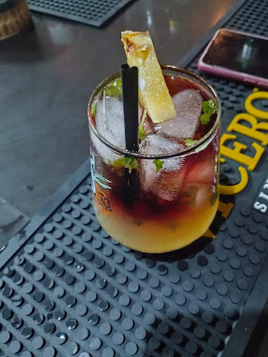 Sizzlers Steak House and Pub