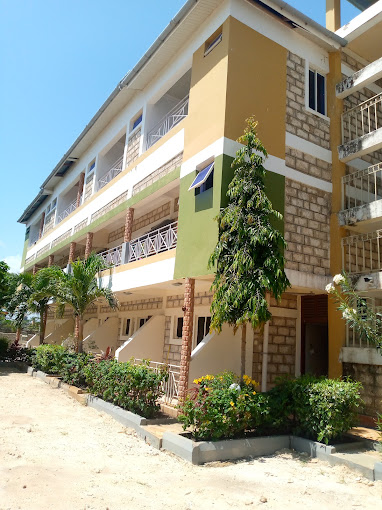 Diplomat Diani Beach Resort