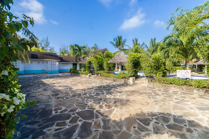 Southern Cottages resort Diani