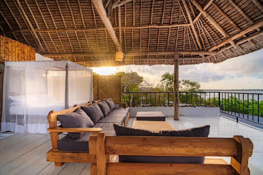 Shimoni Reef Lodge