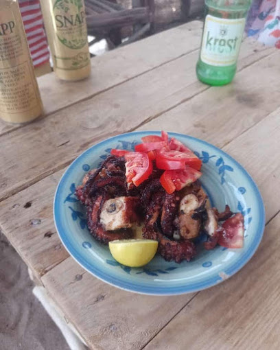 Coco’s Paradise Cottages & Apartments