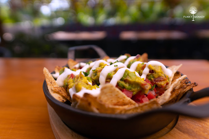 Funky Monkey Cocktail Bar & Restaurant