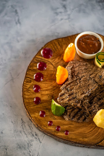 Safari Beach Hotel, Diani