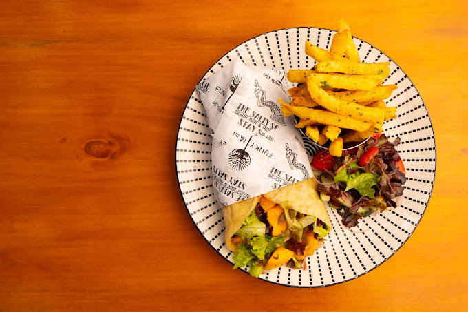 Funky Monkey Cocktail Bar & Restaurant