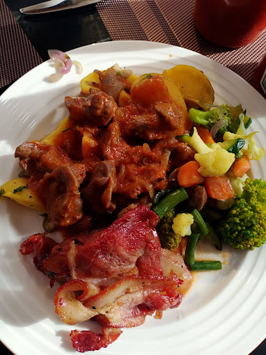 Esiankiki Resort & Spa