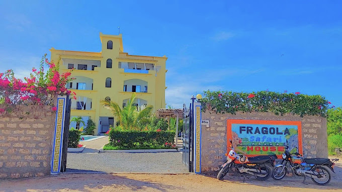 Fragola Safari House