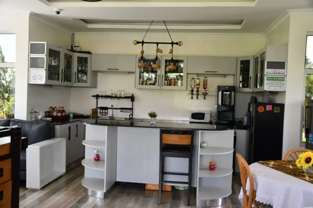 OluNana Gardens Koma