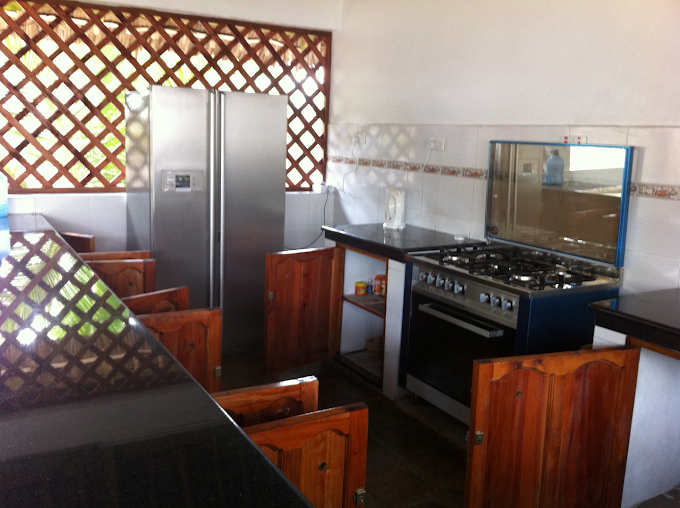 Likizo Cottages & Resort