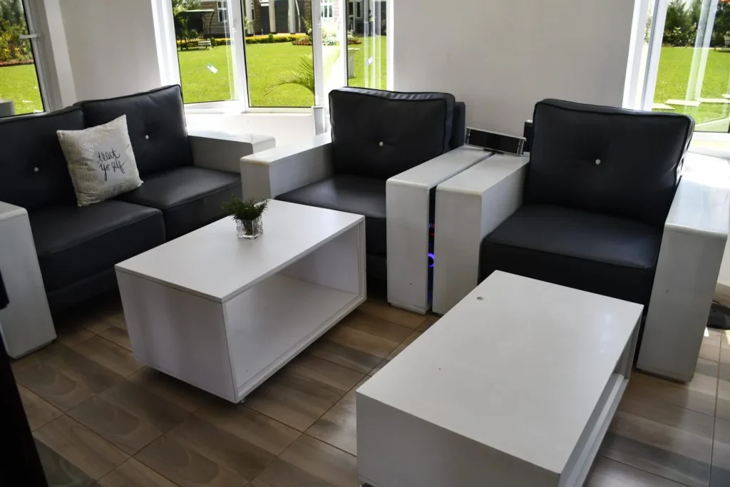 OluNana Gardens Koma