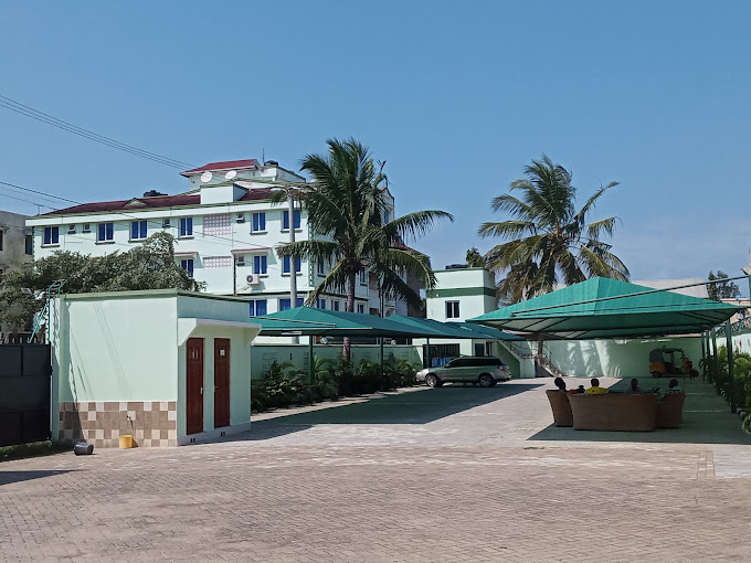 Prime Comfort Hotel, Lounge & Apartments, Mtwapa