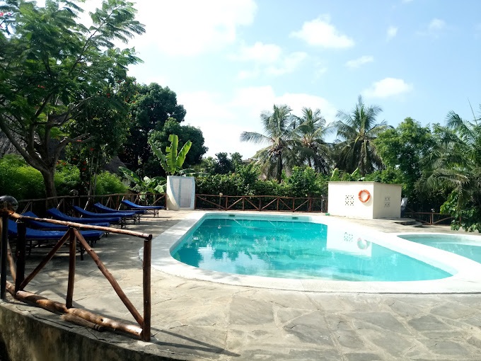 Masai Paradise Cottages