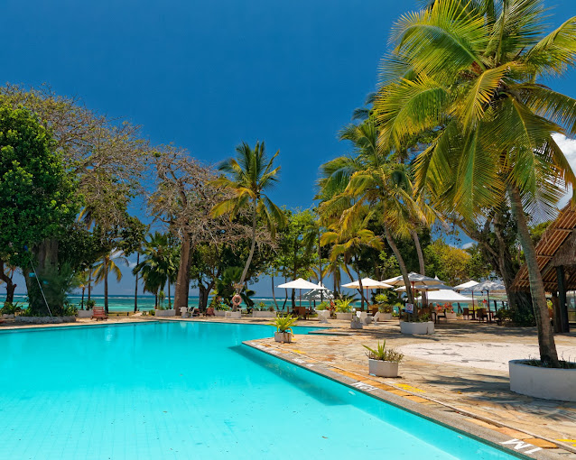 Safari Beach Hotel, Diani
