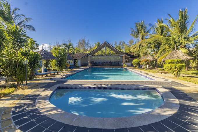Southern Cottages resort Diani