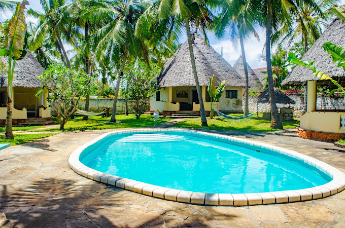 Coco’s Paradise Cottages & Apartments