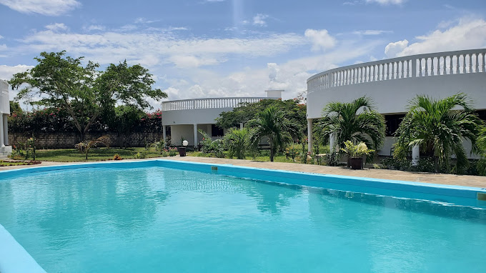 Serengeti Villas Malindi