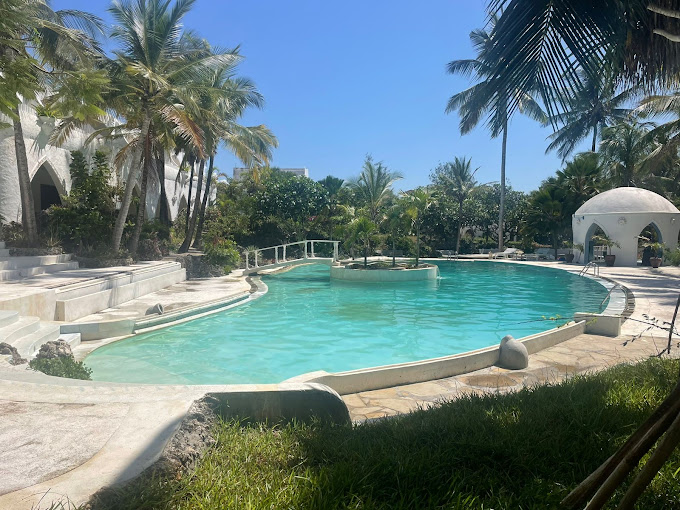 Sun Palm Beach wellness & retreat