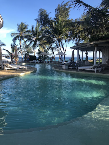 Cozy Point Luxury Villa