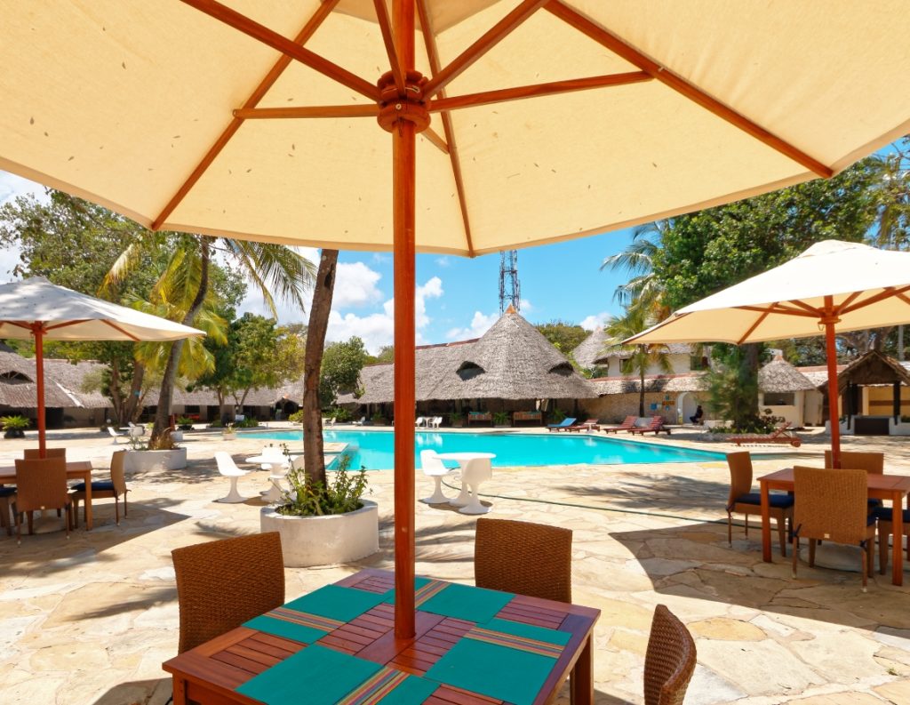 Safari Beach Hotel, Diani