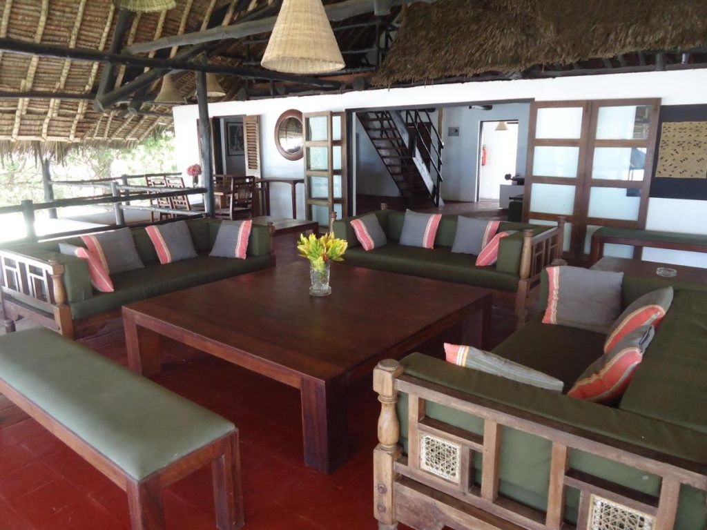 Kusini Beach Cottages