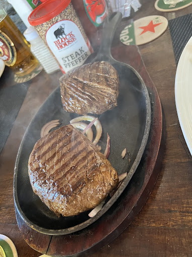 Sizzlers Steak House and Pub