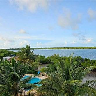 Nyla’s Manda Island