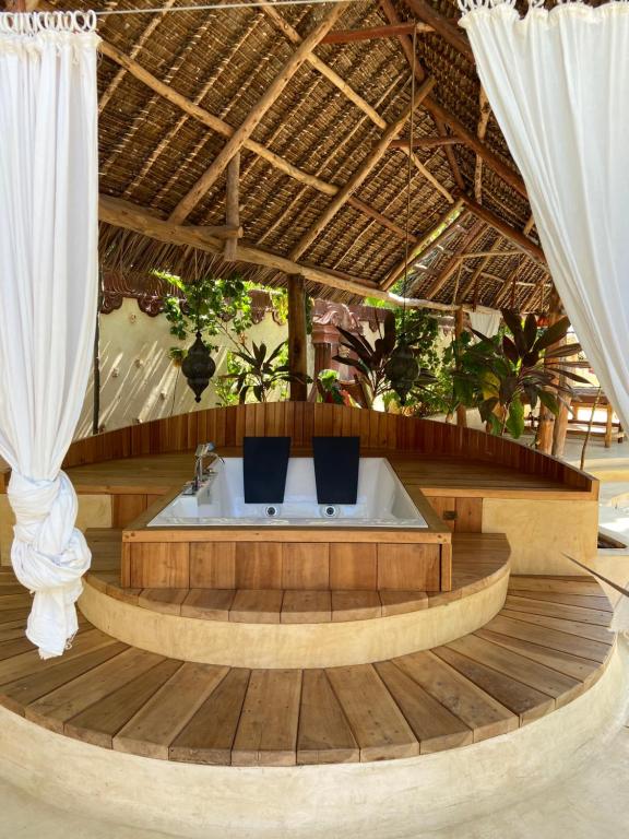 Lions’ Luxury Eco Resort & Spa