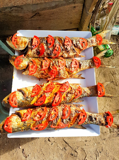 Ngoloko Fisher Folks