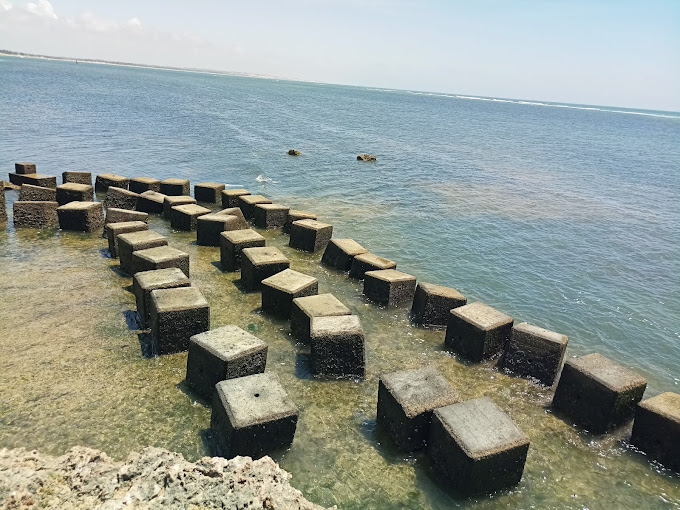 Vasco da Gama Pillar