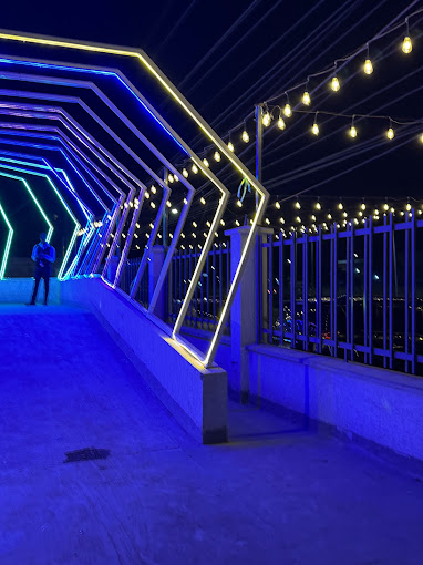 Quiver lounge Mombasa RD