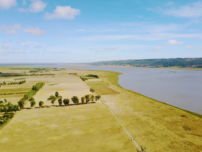 Samawati Lakeside Cottages