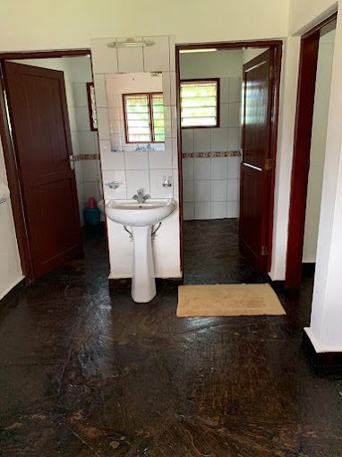 Simba Oryx Beach Cottages