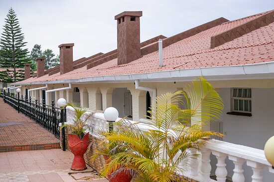 THE MAVVEL HOTEL EMBU