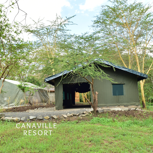 Canaville Resort