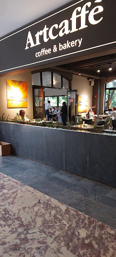 Hardy Post Shopping Mall