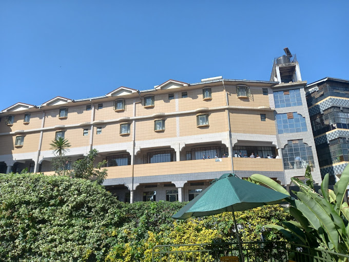 Nokras Hotel saw rooms