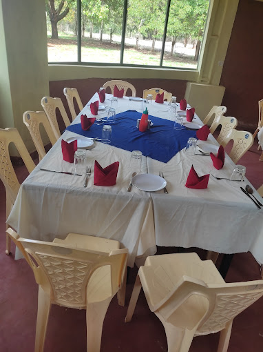 G8 YATCH VILLA HOTEL