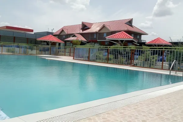 Yokabi’s Comfort Inn & Restaurant