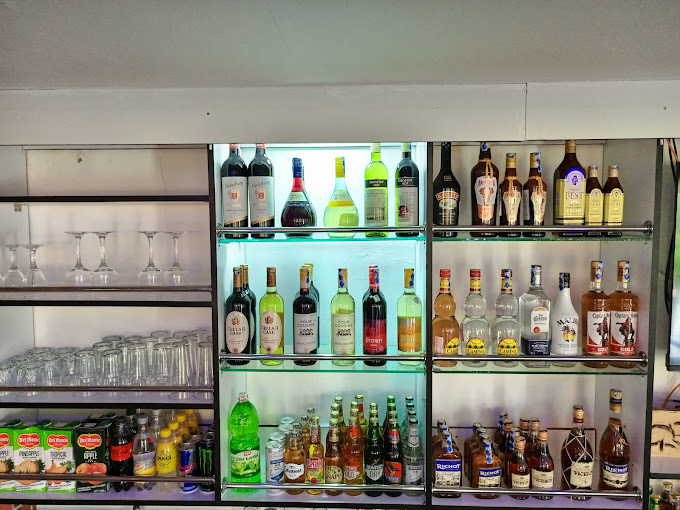 BILLIONAIRES (SWARA PARK)