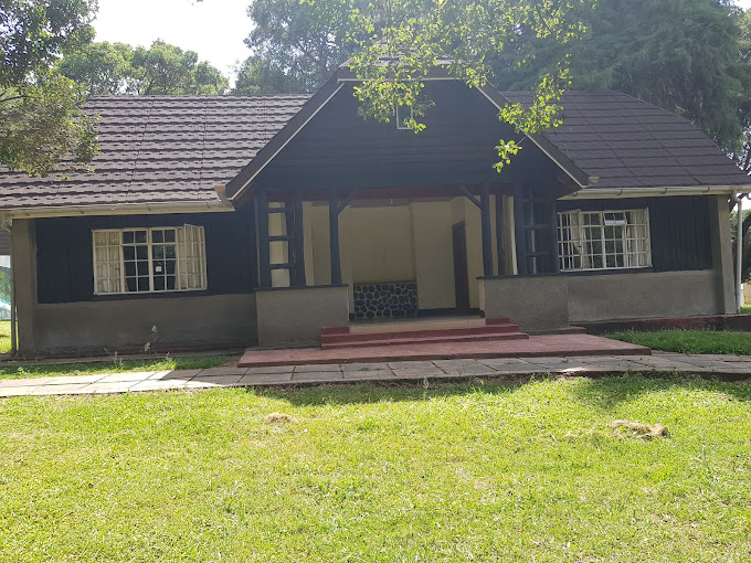 Outward Bound Guesthouse Loitokitok