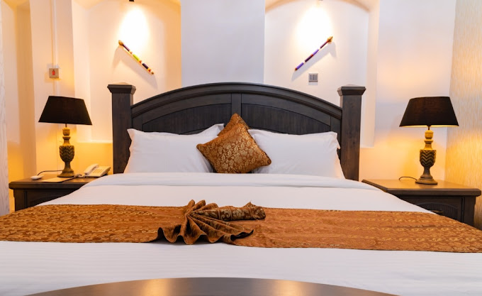 Smothers Suites & Restaurant