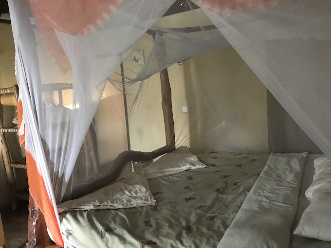 Oloosikitok Hill View Lodge, Samuli