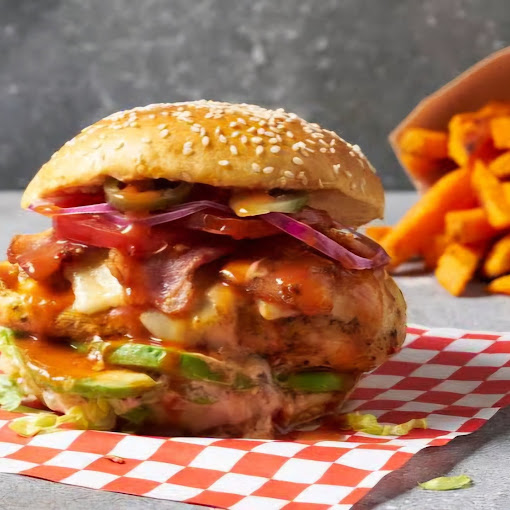 Backspace Lounge, Tatu City