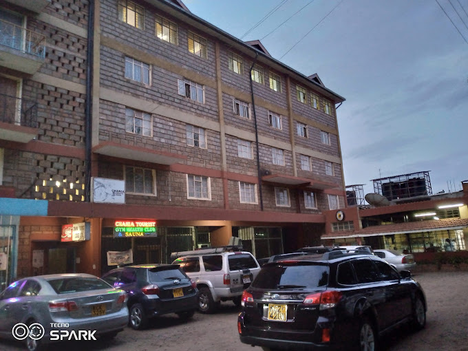 Chania Tourist Lodge