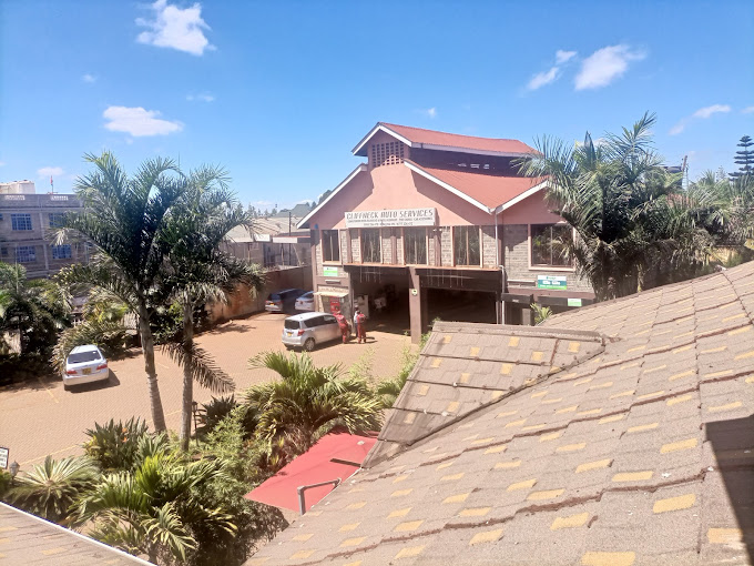 cliffneck restaurant kerugoya