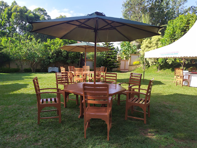 Mountain Breeze Hotel